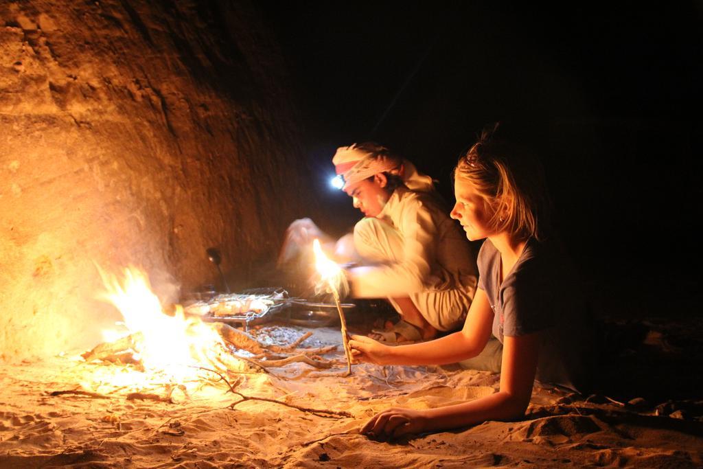 Wadi Rum Sleep Under The Stars 外观 照片