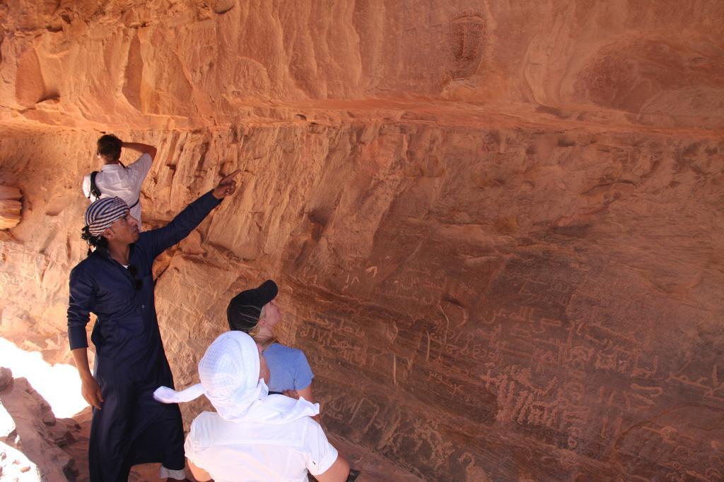 Wadi Rum Sleep Under The Stars 外观 照片